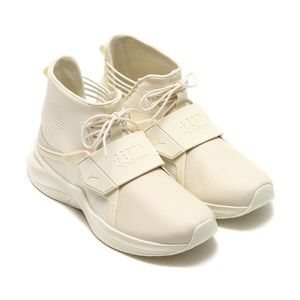 fenty x puma hi trainers size 7.5 NEW!!!!